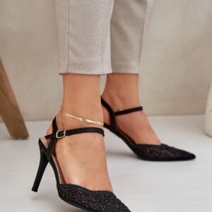 High heels Step in style